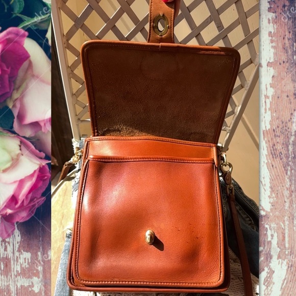 VINTAGE COACH BRITISH TAN LEATHER TURNLOCK STATION BAG 5130 - Picture 6 of 17